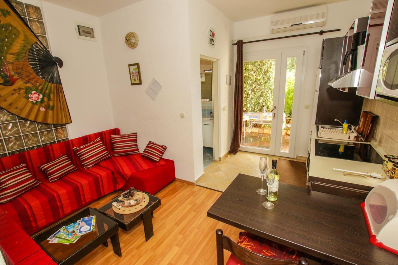Apartments Finida Poreč Extérieur photo